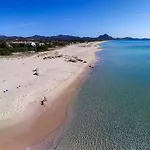 Lucia Villa