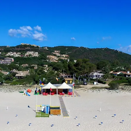 Lucia Vila Costa Rei